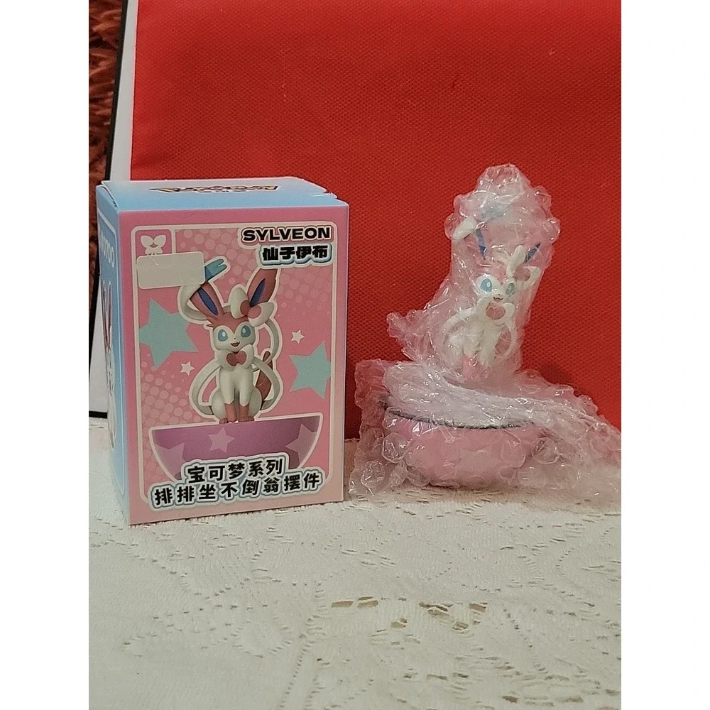 Langbowang x Pokémon Series Sitting Tumbler Ornament (Sylveon).